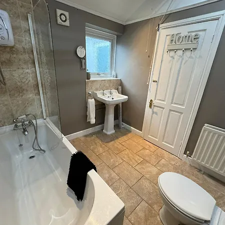 Сasa de vacaciones Ennerdale Edge - 4 Bedrooms - Sleeps 8 *