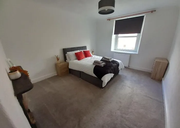 Ennerdale Edge - 4 Bedrooms - Sleeps 8 Cleator Moor