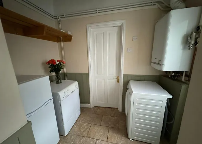 Ennerdale Edge - 4 Bedrooms - Sleeps 8 Cleator Moor