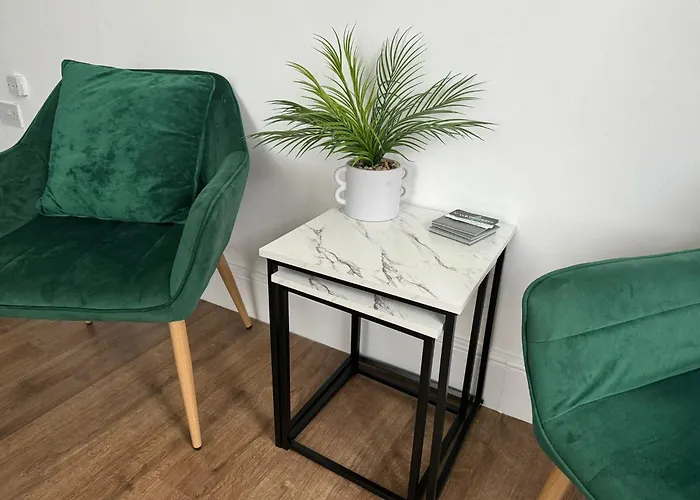 Ennerdale Edge - 4 Bedrooms - Sleeps 8 * Cleator Moor